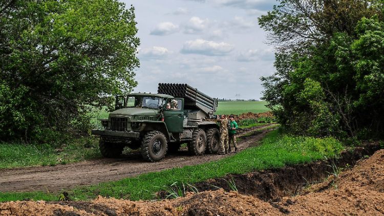 Mit Grad-Raketen sollen die russischen Soldaten auf Dörfer geschossen haben,