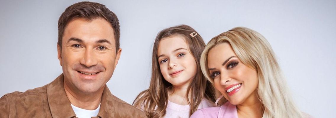 katze und familie.jpeg