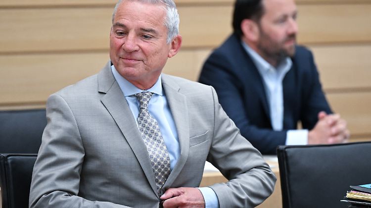 Baden-Württembergs stimmte geschlossen einem Untersuchungsausschuss zu, der unter anderem das Verhalten von Innenminister Strobl klären soll. 