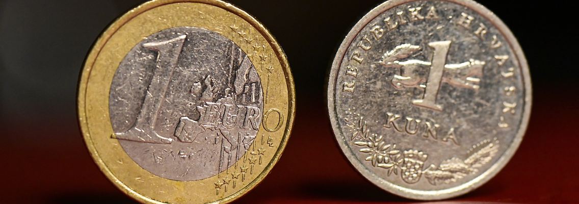273919093.jpg