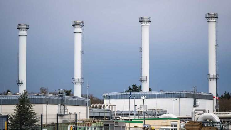 Der bundesweit größte Gasspeicher im niedersächsischen Rehden soll wieder deutlich mehr Gas auf Vorrat halten als zuletzt.
