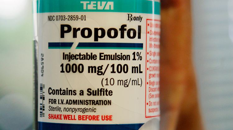 Das Narkosemittel Propofol - war Jackson danach süchtig?