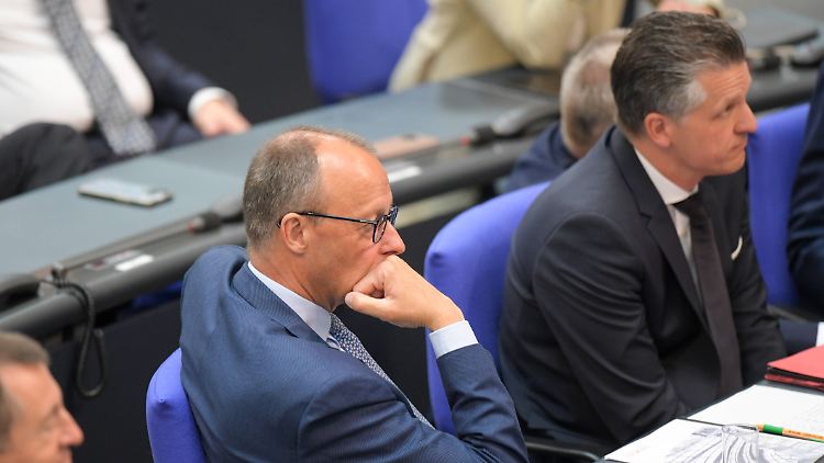 Musste sich nach seiner Rede im Bundestag Kritik aus der Ampelkoalition anhören: Friedrich Merz.