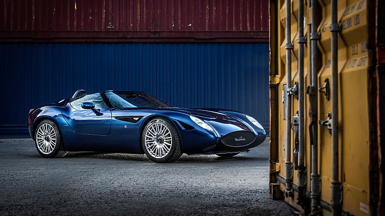 Vorbild für den Mostro Barchetta Zagato ist das Maserati 450S Coupé Zagato.