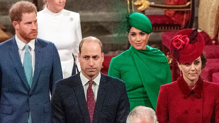 Alle vier zusammen auf einem Bild - das gab es zuletzt im März 2020: Harry, William, Meghan und Kate (v.l.n.r.).