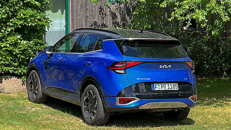 Die 48-Volt-Architektur macht den 1,6-Liter-Diesel im Kia Sportage noch etwas sparsamer.