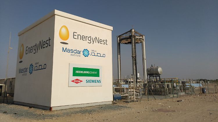 EnergyNest stellt thermische Batterien aus Karbonstahl und einem Spezialbeton her, die ähnlich wie Lego-Bausteine je nach Barf gestapelt werden können.