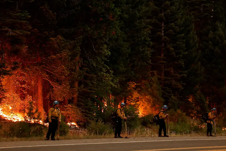 2cdee8faa2b3d9cd88a9b6b38bf27dd6