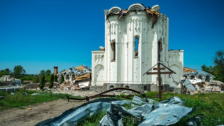 Eine zerstörte Kirche in der Region Donezk. "Die UNESCO ist kein Platz für Barbaren", sagte Selenskyj. 