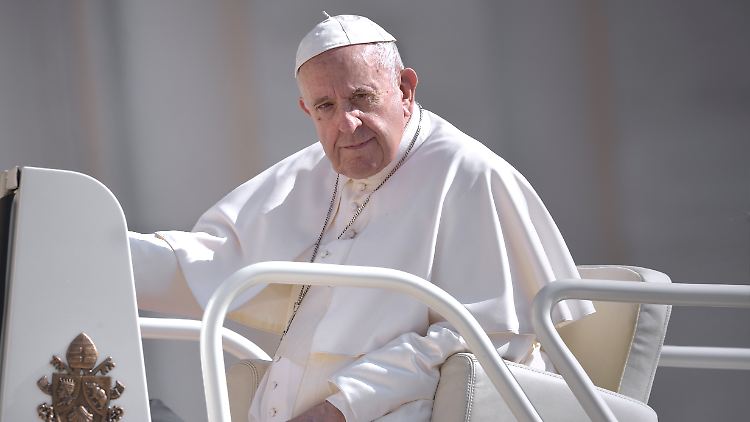 Papst Franziskus krempelt seinen Staatsapparat um.
