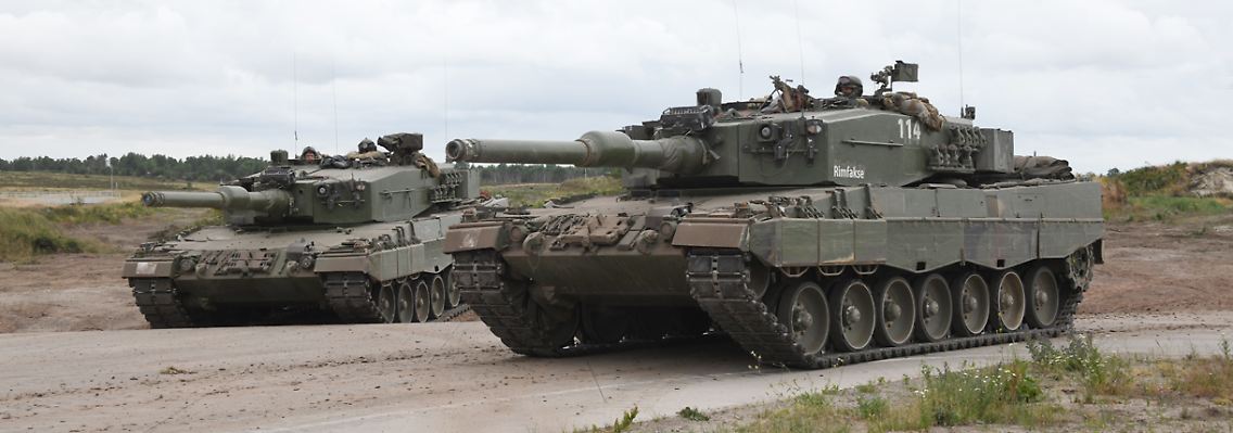 Leopard-2-A4-KMW-003-2.jpg