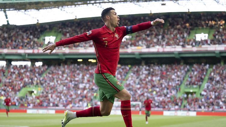 Cristiano Ronaldo bei seinem Treffer in der 35. Minute gegen die Schweiz.