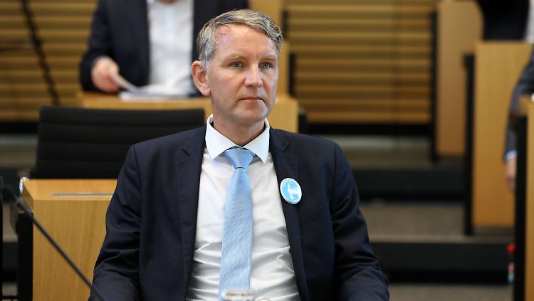 Der Thüringer Landesverband der AfD unter der Führung von Björn Höcke wird beim Verfassungsschutz als rechtsextremer Verdachtsfall geführt.