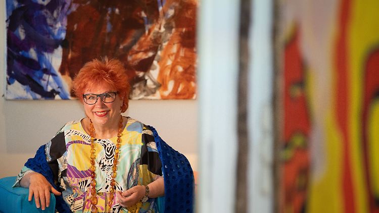Die letzten Jahre widmete sich Salesch der Kunst - nun geht es zurück in ihr Ur-Metier der Juristerei.