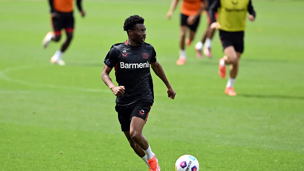 Nathan-Tella-erzielte-im-Testspiel-gegen-Rot-Weiss-Essen-den-ersten-Treffer