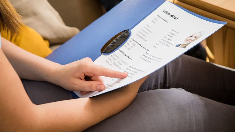 Ist die Berufspraxis schon sehr lange her, können Arbeitnehmer für Arbeitgeber auch den Status von Ungelernten haben.