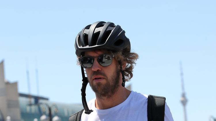 "Jetzt fährt Vettel ein Regenbogenfahrrad", meckert Fia-Boss bin Sulayem.
