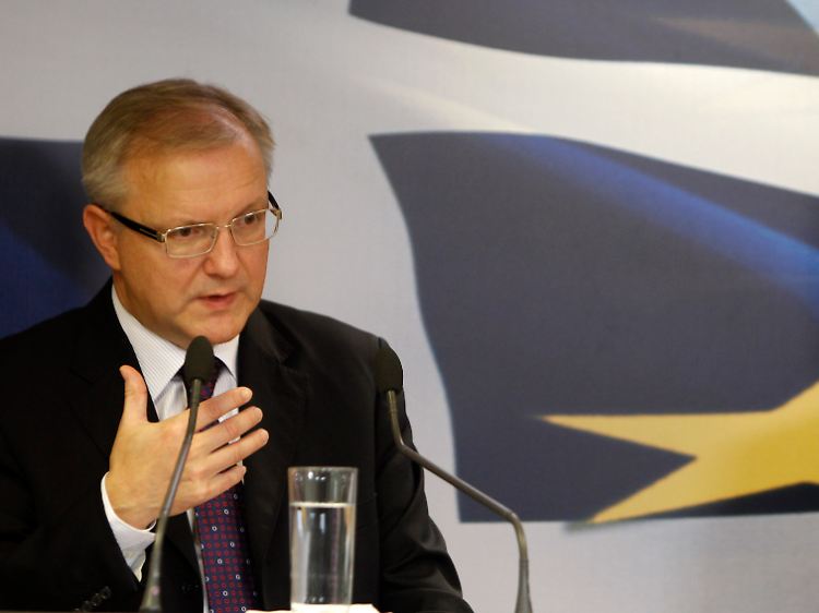 Währungskommissar Olli Rehn treibt zur Eile an. In seinem Wachstumsbericht zeichnet er ein düsteres Bild.