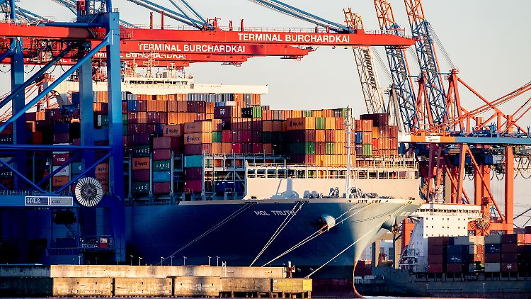 Die Staus in der Containerschifffahrt hätten inzwischen auch die Nordsee und die Häfen in Deutschland erreicht, so die Bundesvereinigung Logistik.
