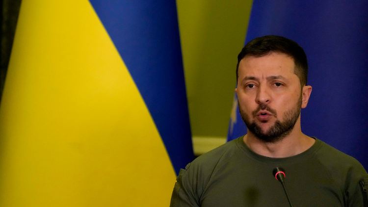 Der ukrainische Präsident Wolodymyr Selenskyj verspricht seinen Landsleuten, das gesamte Territorium zurückzuerobern.