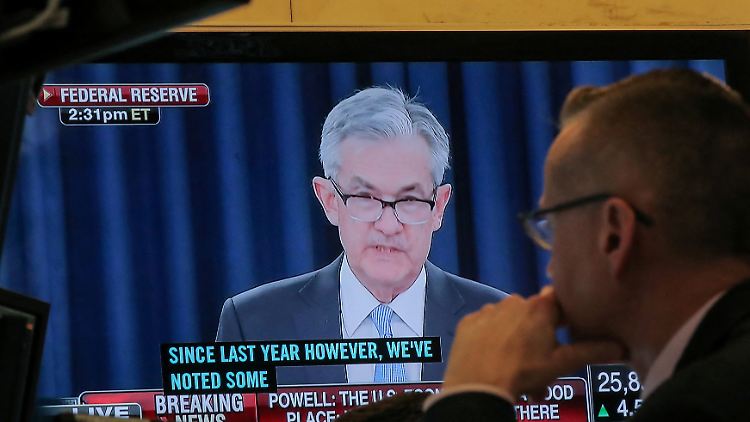 Der Druck auf FED-Chef Jerome Powell wächst.