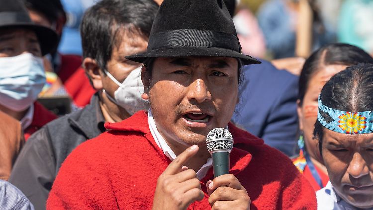 Leonidas Iza führt die Protestbewegung der indigenen Bevölkerung Ecuadors an. 