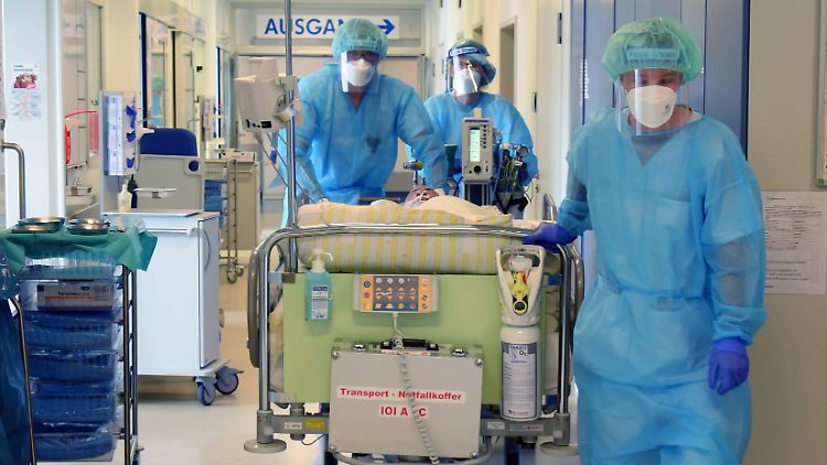 Nach einem aktuellen Gesetzentwurf von Gesundheitsminister Lauterbach darf einzige die Genesungschance eine Kriterium für eine Triage-Entscheidung sein. 