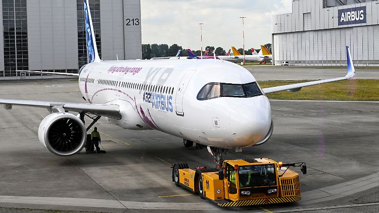 Der neue Airbus schafft bei einer Reichweite von bis zu 8700 Kilometer Atlantik-Überquerungen.
