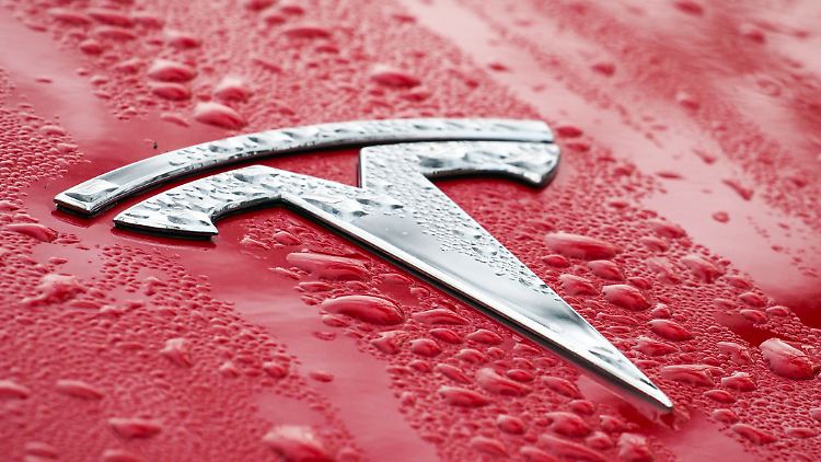 Bei Unfällen von Fahrzeugen mit Autopiloten in den USA sind Teslas besonders oft beteiligt. Allerdings stellen sie auch die größte Flotte.