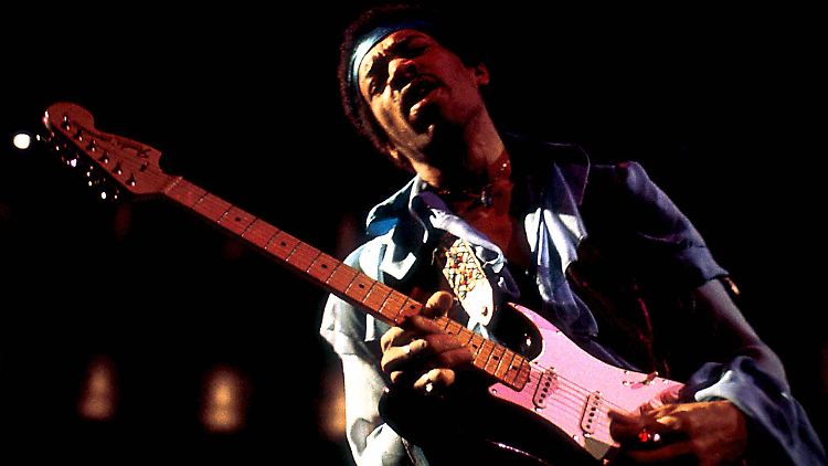 Mit seiner experimentellen Spielweise wurde Jimi Hendrix zur Legende. 