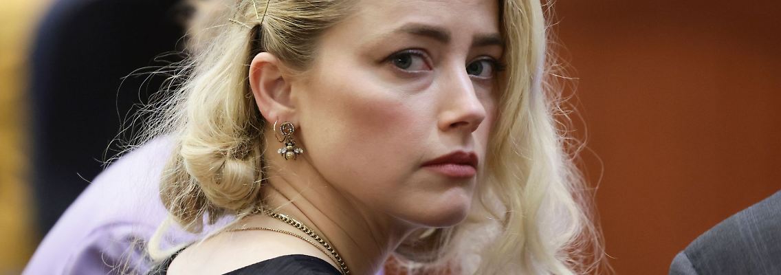 Die US-Schauspielerin Amber Heard spricht über ihre Gefühle.