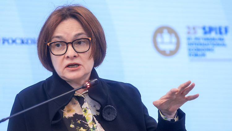 Nabiullina will die meisten Devisenbeschränkungen aufheben.