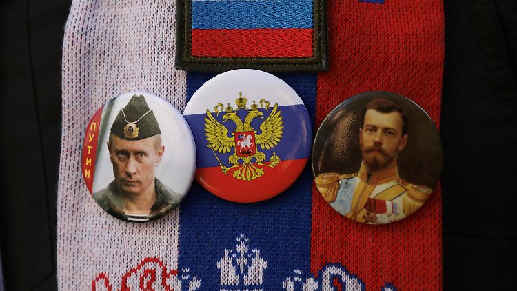 Wladimir Putin bemüht immer wieder historische Vergleiche, um seine Eroberungsfantasien zu untermauern - aber eher zu Ehren von Peter dem Großen als zu Zar Nikolaus II.
