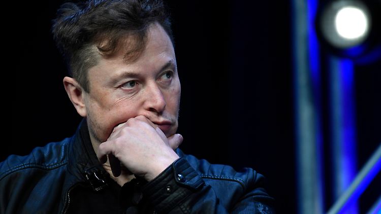 Ob SpaceX-Chefin Shotwell im Auftrag Musks handelte, ist nicht klar.