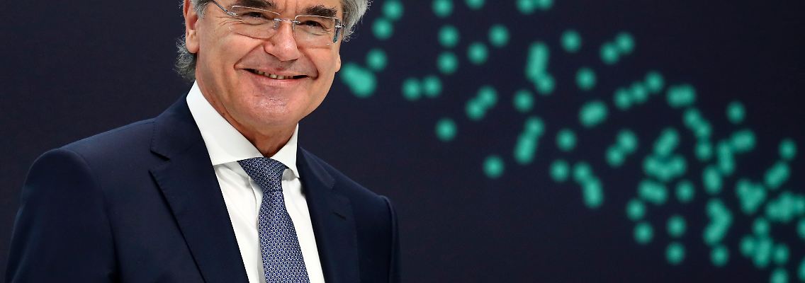 Seine Karriere startet 1980 bei Siemens und führte ihn unter anderem in die USA, woher er ohne Umlaut im Namen und als Joe zurückkam.
