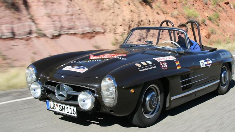 1000 Meilen mit einem Mercedes 300 SL in Rallyeversion: Einfach faszinierend. Nach dieser Spritztour wirken moderne Sportwagen einfach gefühllos.