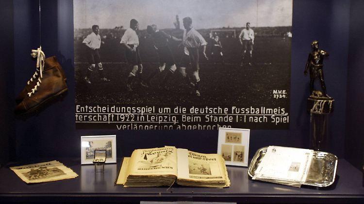 Erinnerungen im HSV-Museum.