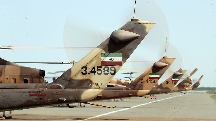 Irans Luftwaffe bei einer Militärparade im November.
