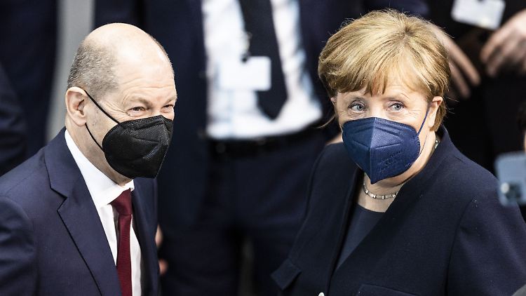Letztmals sind Olaf Scholz und Angela Merkel im Februar bei der Wahl des Bundespräsidenten öffentlich aufeinandergetroffen.