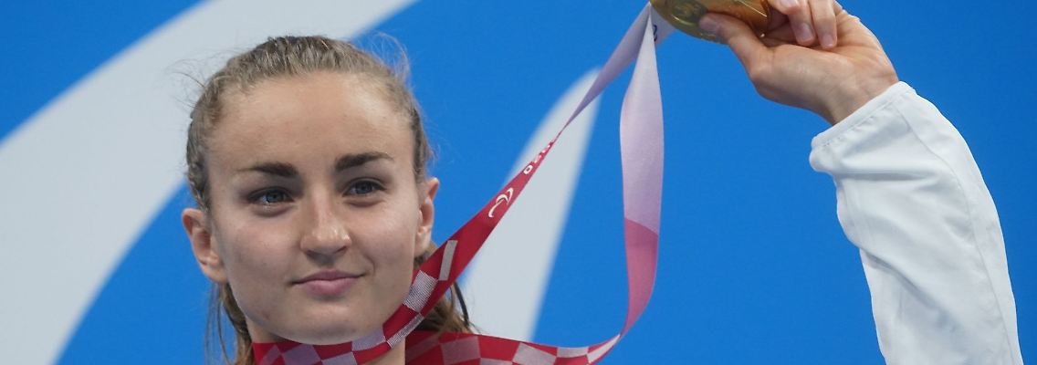 Elena Semechin erreichte trotz laufender Chemotherapie den 2. Platz der Para-Schwimm-WM.