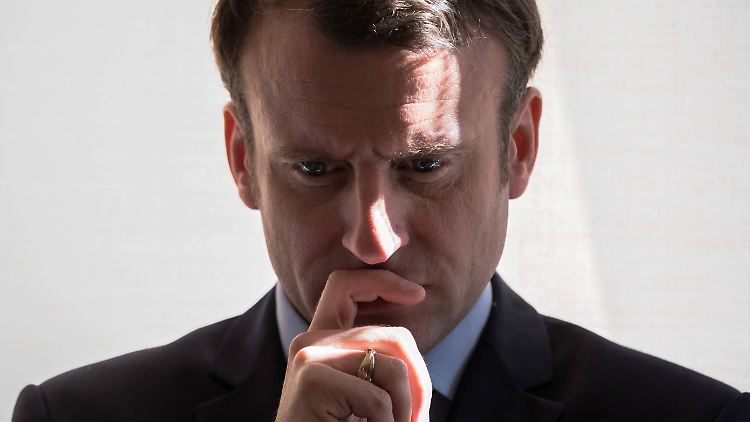 Der Verlust der absoluten Mehrheit für sein Wahlbündnis wird die Umsetzung seiner Reformvorhaben komplizierter machen, die Regierung warnte bereits vor einer Blockade des Landes. 