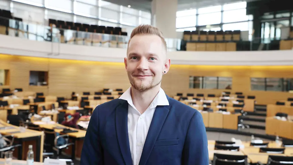 Lehrerverbandschef-Tim-Reukauf-beklagt-die-Paedagogen-seien-wegen-des-Mangels-mehr-belastet-als-vor-zehn-Jahren