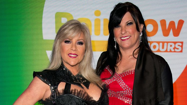 Haben den Bund der Ehe geschlossen: Samantha Fox (l.) und Linda Olsen.