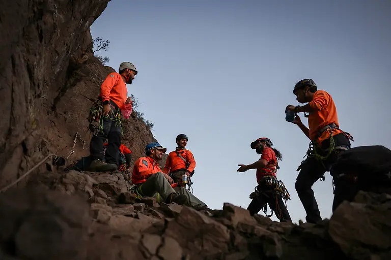 2024-07-18T101929Z-579599395-RC2A97AXN5JL-RTRMADP-3-ANDES-CLIMATE-CHANGE-MOUNTAINEERING