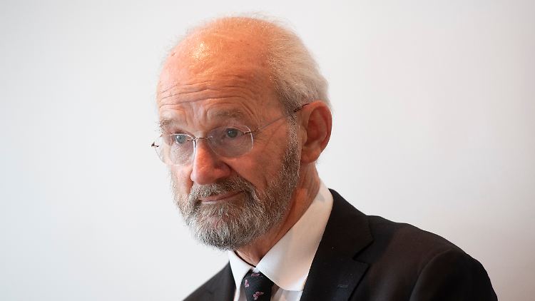 John Shipton, Vater von Julian Assange, will seinen Sohn vor einer Auslieferung an die USA bewahren.