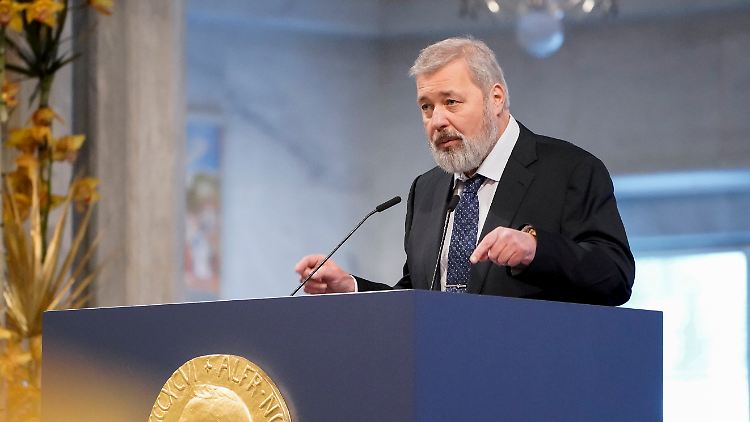 Muratow spricht während der Nobelpreis-Verleihung im vergangenen Jahr.