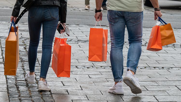 Vor allem vergleichsweise kleinere Kreditsummen waren gefragt - zumeist für den privaten Konsum.