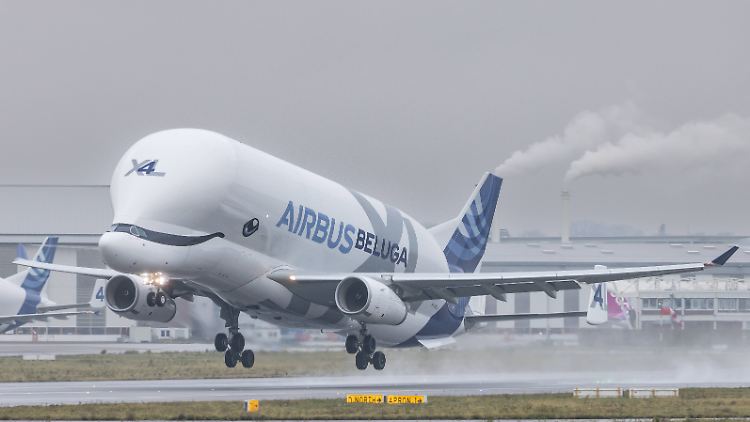 Bislang sind vier Airbus "Beluga XL" im Einsatz.