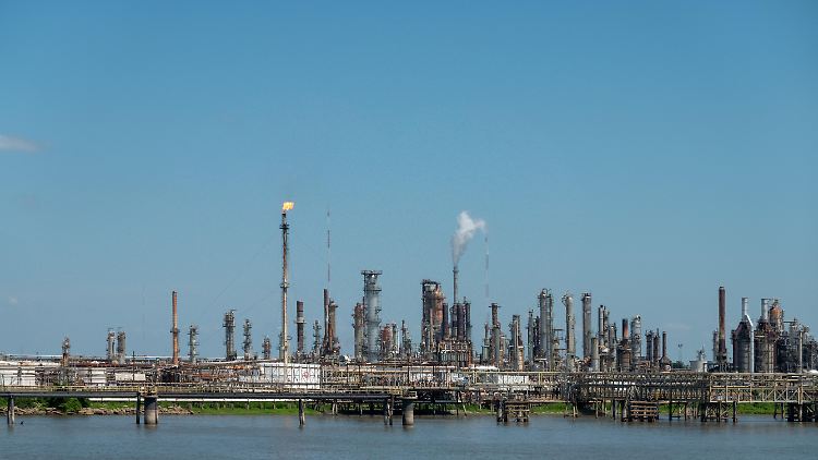 Eine Öl-Raffinerie in New Orleans.