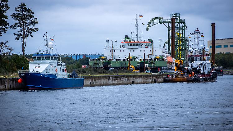 Von Lubmin gehen Pipelines an Land nach Westen und Süden ab - bis in die Tschechische Republik. 